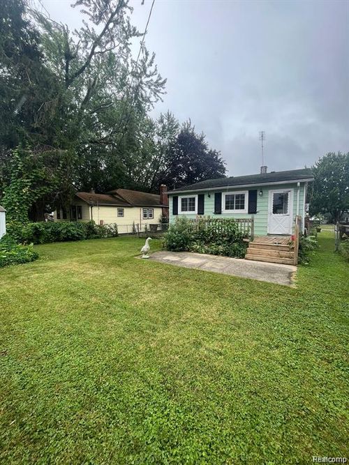 3319 Lakeview St, Monroe, MI, 48162 | Card Image