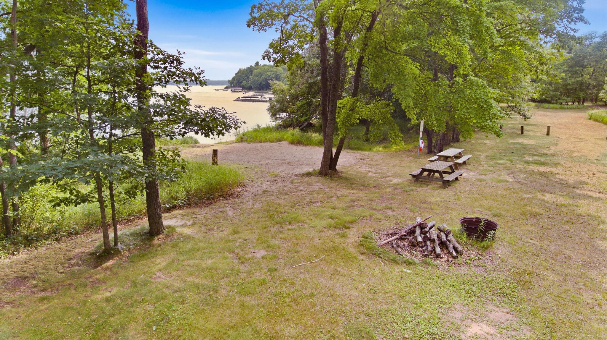 Land in Webster 4
