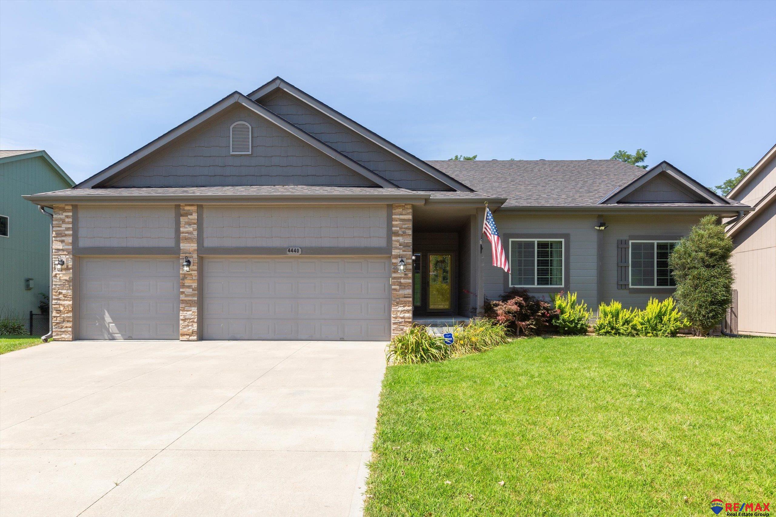 199th Ave, Omaha, NE 68135