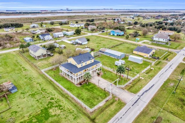 1216 Overton Ave, House other with 5 bedrooms, 3 bathrooms and 2 parking in Port Bolivar TX | Image 46