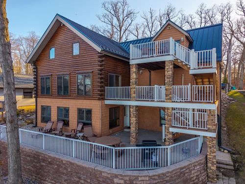 680 Lane 150h Hamilton Lk, Hamilton, IN, 46742-9694 | Card Image