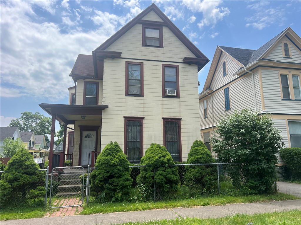 Columbia Ave, Rochester, NY 14608