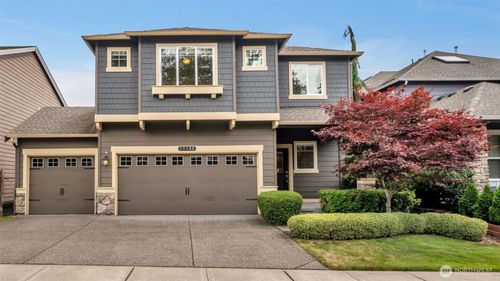 17109 7th Place W, Lynnwood, WA, 98037 | Card Image