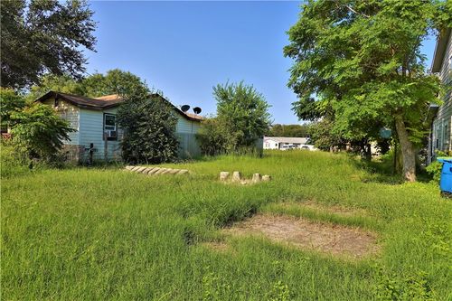 1145 Ochoa St, Portland, TX, 78374-2053 | Card Image