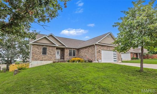311 Dana Renee Dr, Rolla, MO, 65401-8296 | Card Image