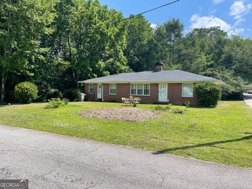 62 North Ave, Cleveland, GA, 30528-1325 | Card Image