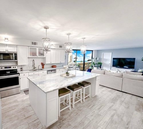 b-2d-2800 N Ocean Dr, Riviera Beach, FL, 33404-3297 | Card Image