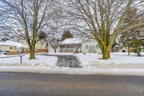 199 Niagara St, Niagara on the Lake, ON, L0S1J0 | Card Image
