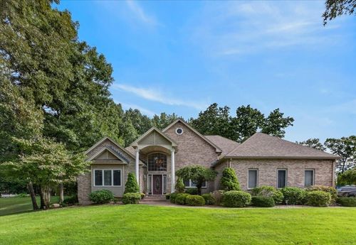 31 Hillcrest Cir, Westfield, MA, 01085-1871 | Card Image