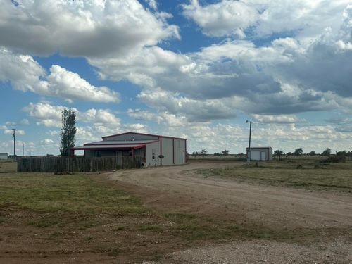9907 County Road 5200, Shallowater, TX, 79363-4015 | Card Image