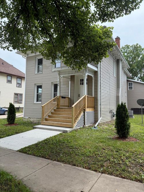 120 E 2nd St, Fond Du Lac, WI, 54935-4342 | Card Image