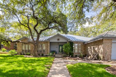 300 Delaware Springs Boulevard, House other with 3 bedrooms, 2 bathrooms and 4 parking in Burnet TX | Image 1