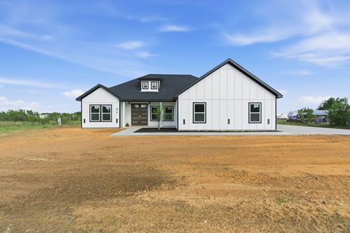 8212 Moyer Ct, Joshua, TX, 76058-3607 | Card Image