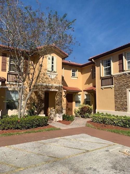 108-28-3355 Ne 13th Circle Dr, Homestead, FL, 33033-6193 | Card Image