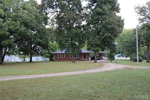 1155 E Karsch Blvd, Farmington, MO, 63640-3408 | Card Image