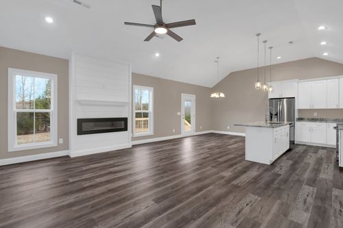 31 Winding Creek Way, Altamont, TN, 37301 | Card Image
