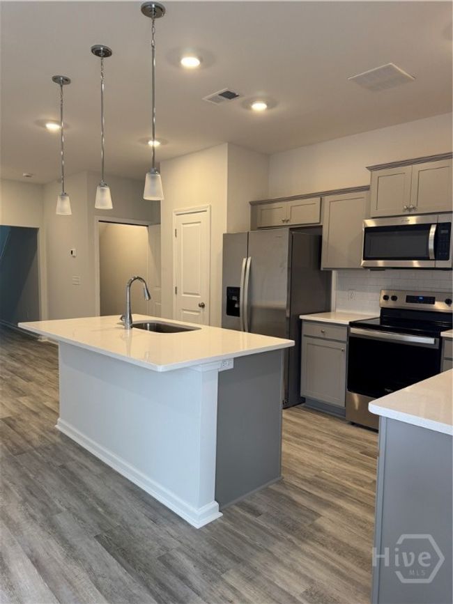 40 Hidden Pointe Dr, Townhouse with 4 bedrooms, 3 bathrooms and null parking in Savannah GA | Image 11