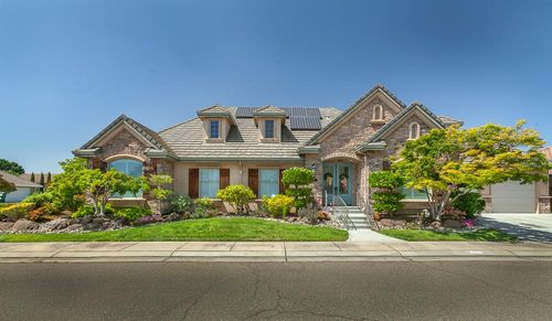 1111 Brighton Way, Lodi, CA, 95242 | Card Image