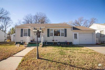 1612 Pierce Avenue, House other with 3 bedrooms, 2 bathrooms and null parking in Junction City KS | Image 1