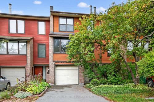4 Marielle Crt, Ottawa, ON, K2B8P4 | Card Image