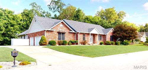 429 Westchester, Glen Carbon, IL, 62034-1955 | Card Image