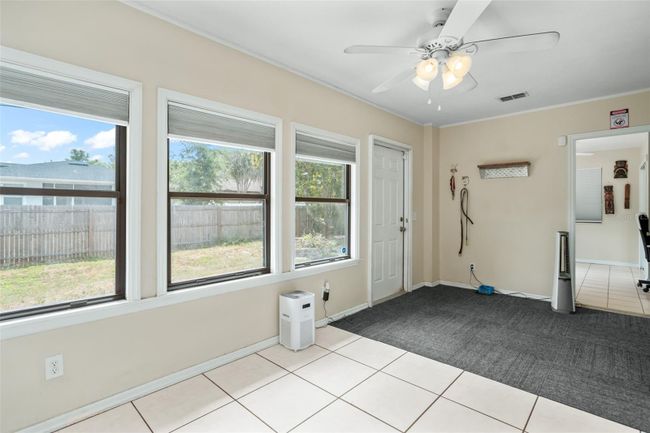 913 S Dean Circle, House other with 4 bedrooms, 2 bathrooms and null parking in Deltona FL | Image 25