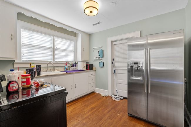 1 bedroom kitchen | Image 27