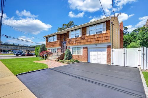 2 Roosevelt Ave, Massapequa Park, NY, 11762-2745 | Card Image