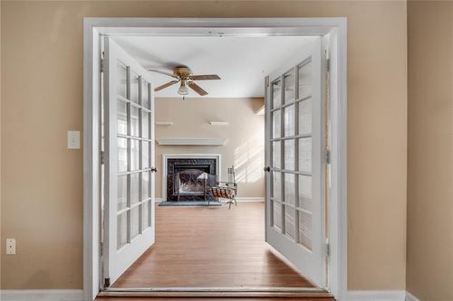 134 Lablanc Way Nw, Atlanta, GA, 30327-1058 | Card Image