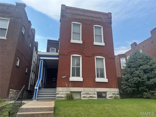 3444 Chippewa Street, St Louis, MO, 63118 | Card Image