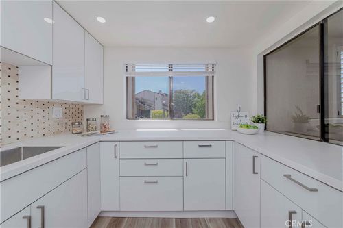 28012 Ridgeforest Ct, Rancho Palos Verdes, CA, 90275-3267 | Card Image