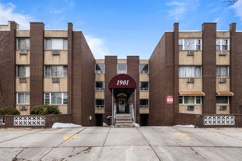 apt-302-1901 Kennedy Blvd, North Bergen, NJ, 07047-6317 | Card Image