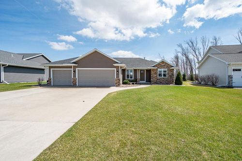 2715 Andromeda Drive Drive, LAWRENCE, WI, 54115 | Card Image