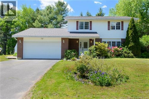 7 Baycrest Dr, Grand Bay-Westfield, NB, E5K2V5 | Card Image