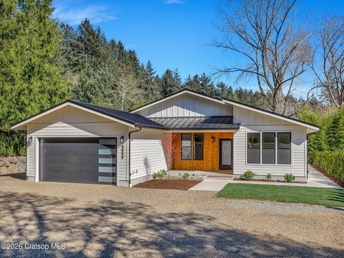 8950 Nehalem Rd, Nehalem, OR, 97131-8400 | Card Image