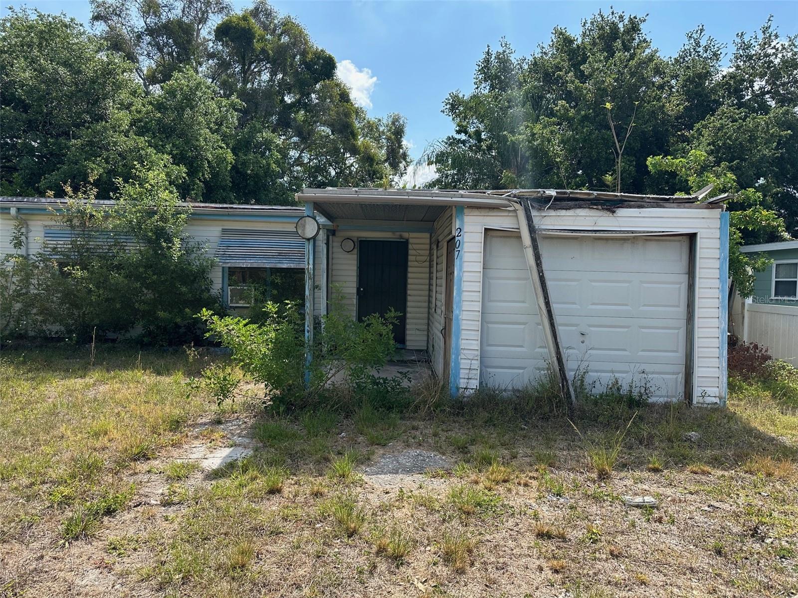 Melody Ln, Largo, FL 33771