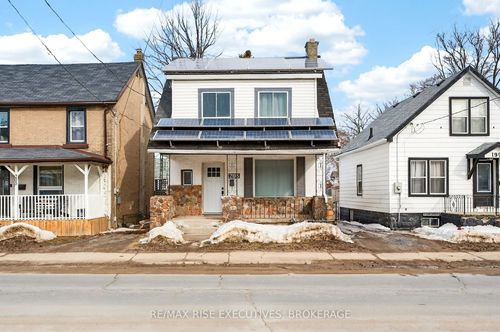 203 Concession St, Kingston, ON, K7K2B4 | Card Image