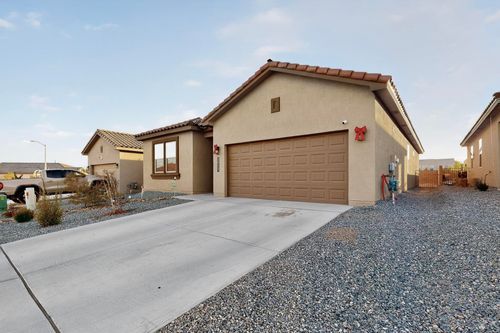 1933 Tesoro Loop Nw, Los Lunas, NM, 87031-8974 | Card Image