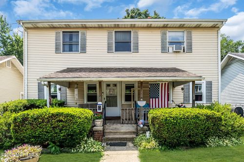 16 Hull Ave, Freehold, NJ, 07728-2105 | Card Image