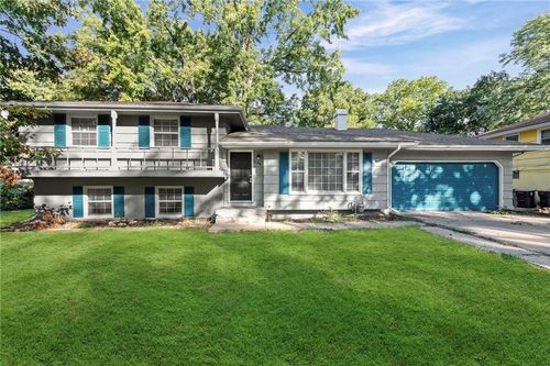 6302 E 102nd St, Kansas City, MO, 64134-1415 | Card Image