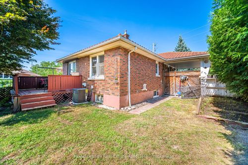 {{alt}} | Card Image