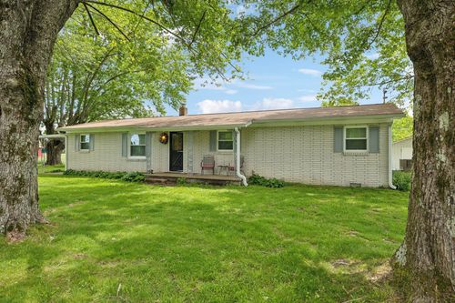 820 Jimtown Rd, Lafayette, TN, 37083-5124 | Card Image