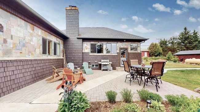 206 N Broadway Ave, House other with 2 bedrooms, 2 bathrooms and null parking in Grand Marais MN | Image 24