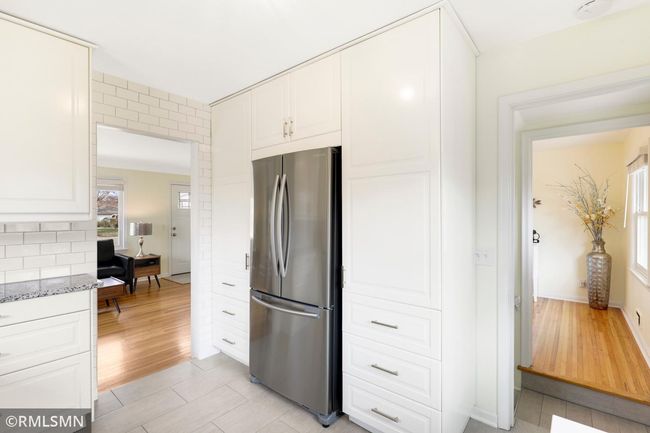 6933 Grand Ave S, House other with 3 bedrooms, 2 bathrooms and null parking in Richfield MN | Image 13