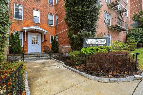 6d-107 Glen Rd, Yonkers, NY, 10704-3647 | Card Image