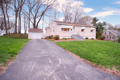 35 Ponderosa Ave, Methuen, MA, 01844 | Card Image