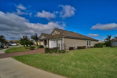 25 Country Club Harbor Circle, House other with 3 bedrooms, 2 bathrooms and null parking in Palm Coast FL | Image 3