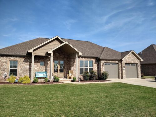 208 Wynchase Dr E, Muscle Shoals, AL, 35661-3958 | Card Image