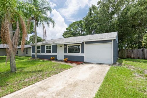 650 Timber Bay Cir W, Oldsmar, FL, 34677-4317 | Card Image