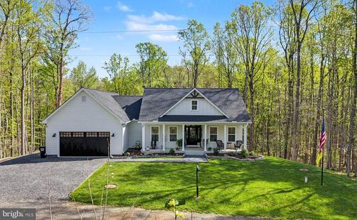 7021 Compass Ct, KING GEORGE, VA, 22485-7584 | Card Image